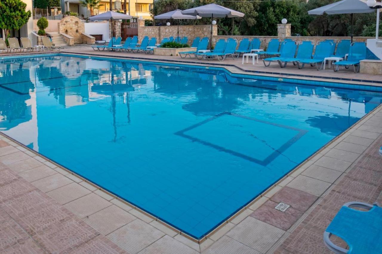 Adel Paradise Adelianos Kampos Exterior photo